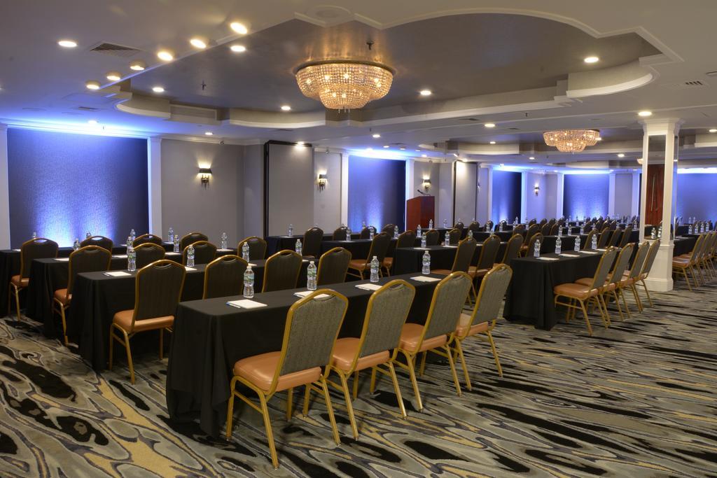 Adria Hotel&Conference Center New York Exterior foto